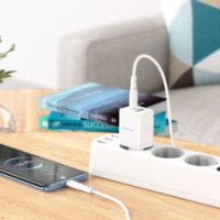 LADEGERÄT + KABEL USB-C 20W BOROFONE BN7